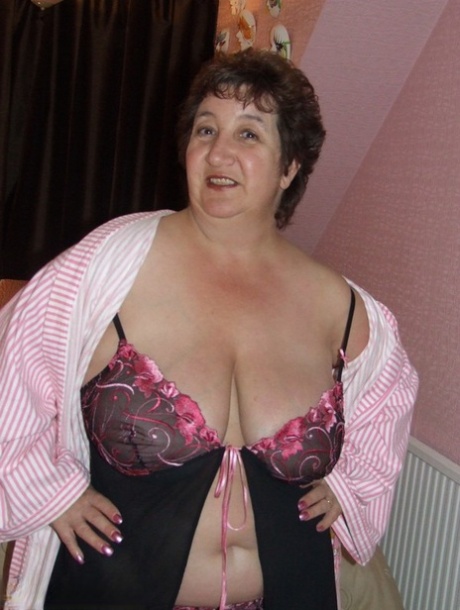 hot grannies with big tits adult gallery